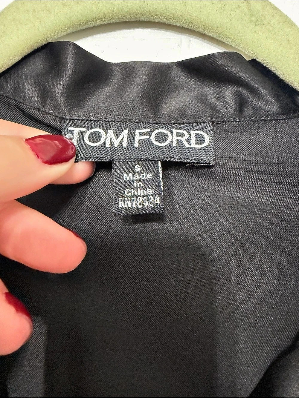 Tom Ford Satin-Look Blouse in Black Size Small Like New - Picture 4 of 8